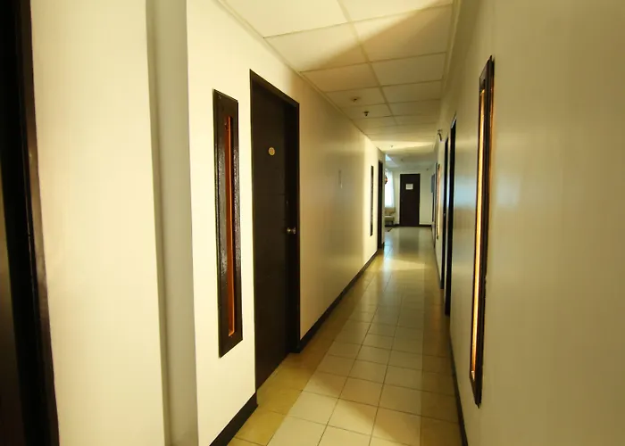 Hotel Orange Nest 3*