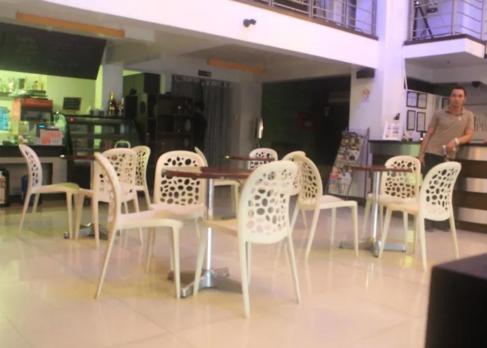 Hotel Orange Nest 3*